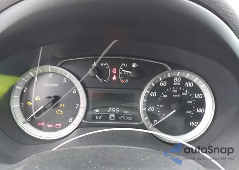 2014 Nissan Sentra Sr z USA, uszkodzony, nr VIN 3N1AB7AP5EY223993